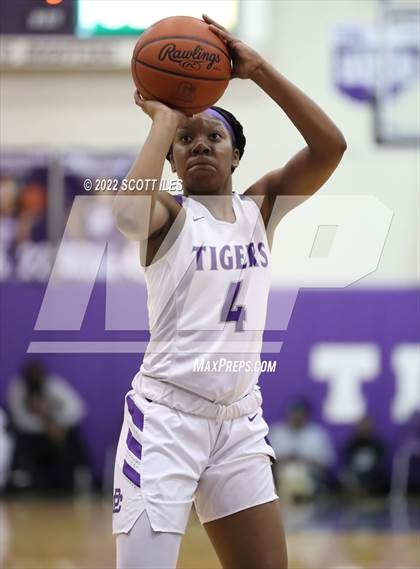 Thumbnail 1 in IMG Academy @ Pickerington Central (OGBR Classic in the City) photogallery.