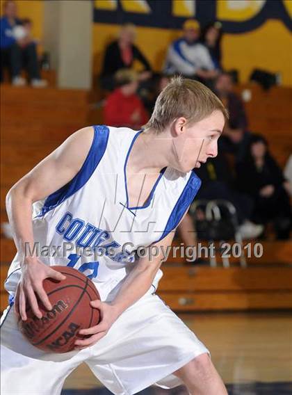 Thumbnail 1 in Rio Americano vs. El Dorado (Trojan Toss-Up) photogallery.