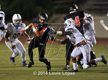 Thumbnail 2 in Glendora vs. Charter Oak photogallery.