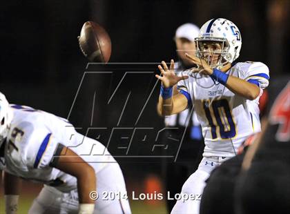 Thumbnail 1 in Glendora vs. Charter Oak photogallery.