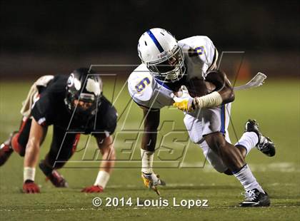 Thumbnail 2 in Glendora vs. Charter Oak photogallery.
