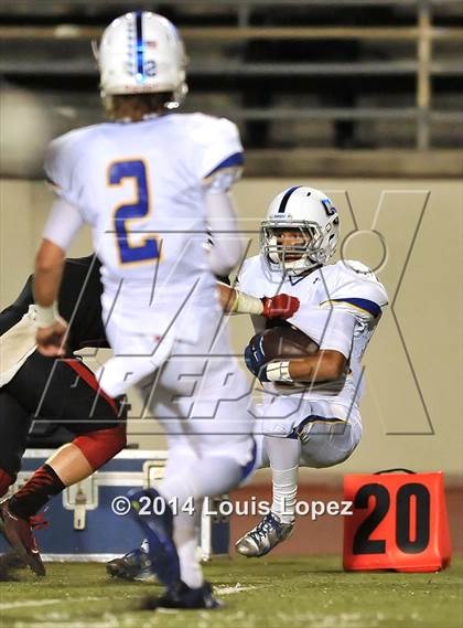 Thumbnail 3 in Glendora vs. Charter Oak photogallery.