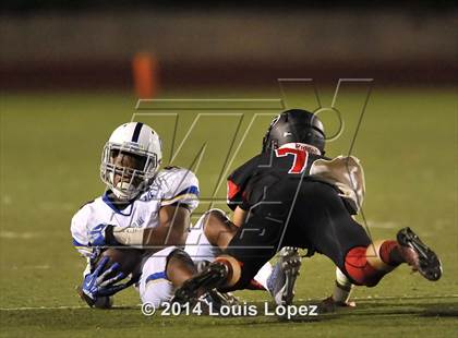 Thumbnail 2 in Glendora vs. Charter Oak photogallery.