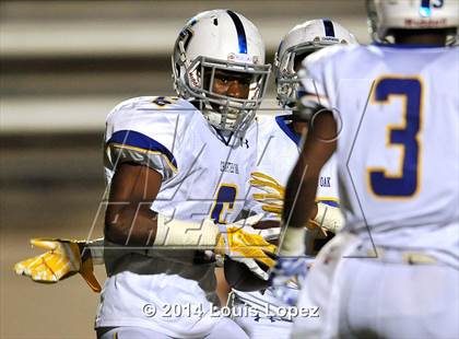 Thumbnail 3 in Glendora vs. Charter Oak photogallery.