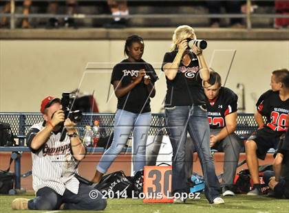 Thumbnail 3 in Glendora vs. Charter Oak photogallery.