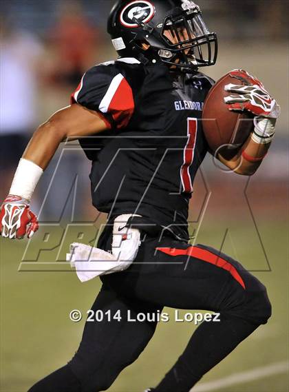 Thumbnail 1 in Glendora vs. Charter Oak photogallery.