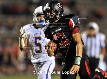 Thumbnail 2 in Glendora vs. Charter Oak photogallery.
