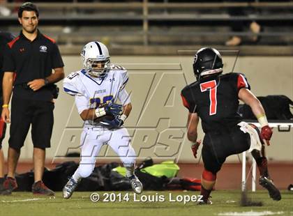 Thumbnail 2 in Glendora vs. Charter Oak photogallery.
