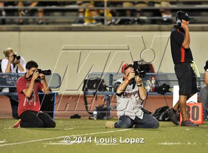 Thumbnail 3 in Glendora vs. Charter Oak photogallery.