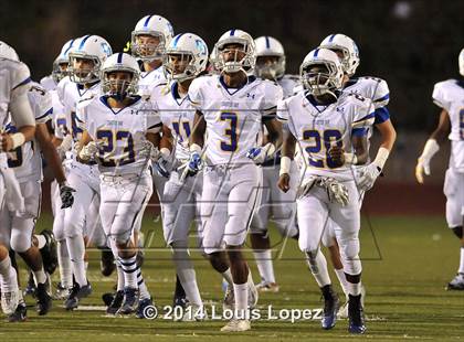 Thumbnail 2 in Glendora vs. Charter Oak photogallery.