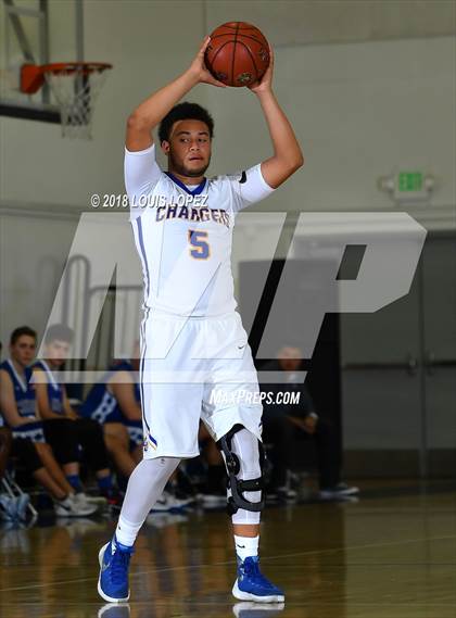 Thumbnail 2 in Chino @ Charter Oak photogallery.