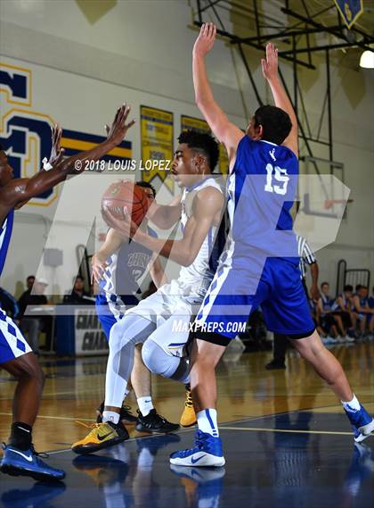 Thumbnail 2 in Chino @ Charter Oak photogallery.