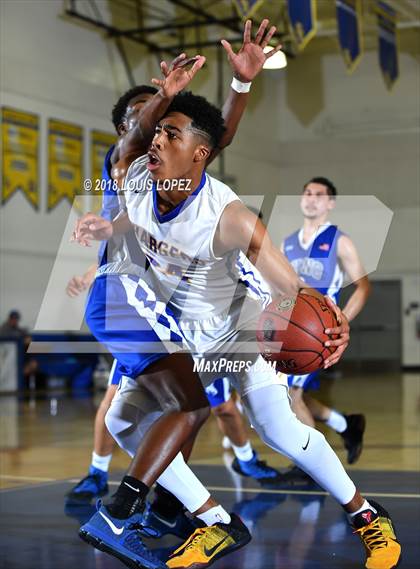 Thumbnail 1 in Chino @ Charter Oak photogallery.