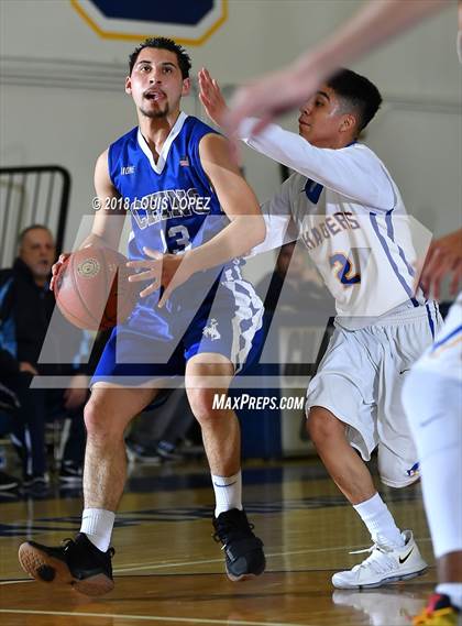 Thumbnail 2 in Chino @ Charter Oak photogallery.