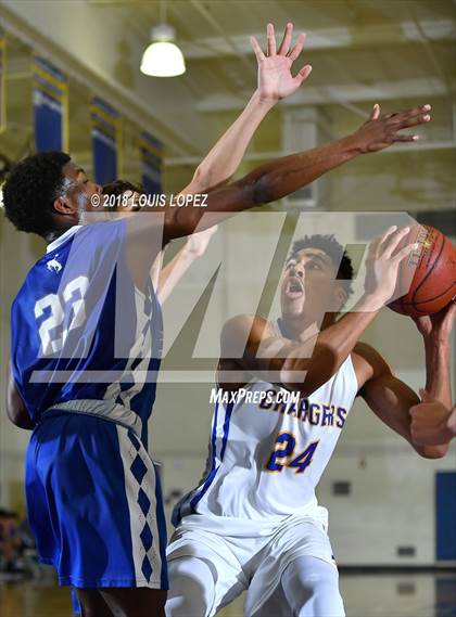 Thumbnail 2 in Chino @ Charter Oak photogallery.
