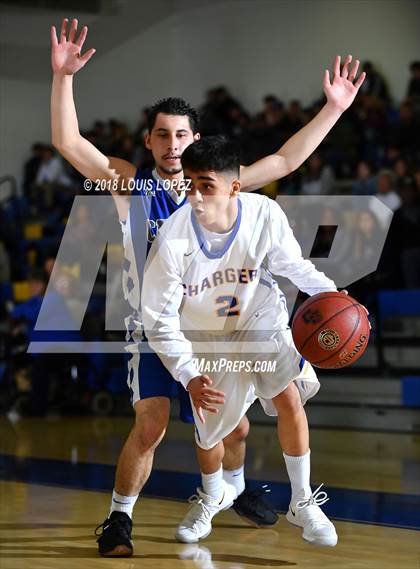 Thumbnail 1 in Chino @ Charter Oak photogallery.