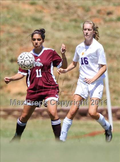 Thumbnail 3 in Father Ryan vs Bearden (Bearden Invitational) photogallery.