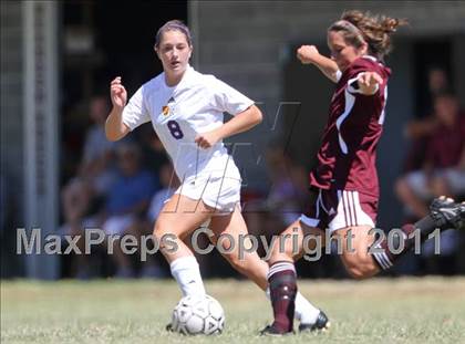 Thumbnail 2 in Father Ryan vs Bearden (Bearden Invitational) photogallery.