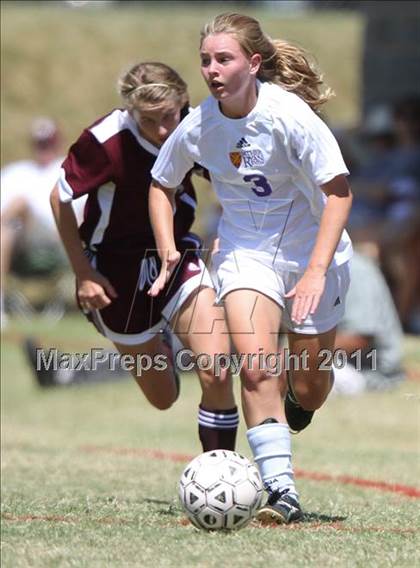 Thumbnail 3 in Father Ryan vs Bearden (Bearden Invitational) photogallery.