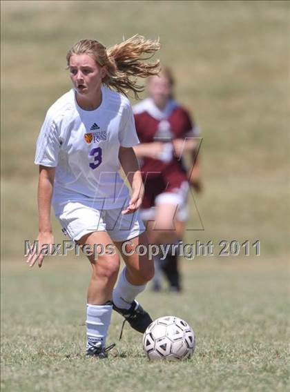 Thumbnail 2 in Father Ryan vs Bearden (Bearden Invitational) photogallery.
