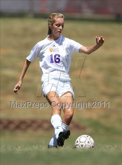 Thumbnail 2 in Father Ryan vs Bearden (Bearden Invitational) photogallery.