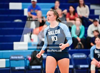 Thumbnail 1 in Valor Christian vs Ralston Valley photogallery.