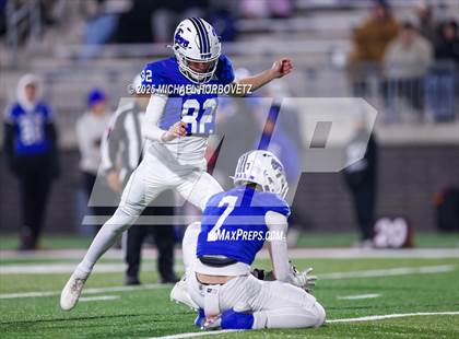 Thumbnail 1 in Leonard @ Gunter (UIL 3A D2 Regional Final) photogallery.