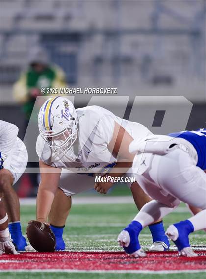 Thumbnail 3 in Leonard @ Gunter (UIL 3A D2 Regional Final) photogallery.