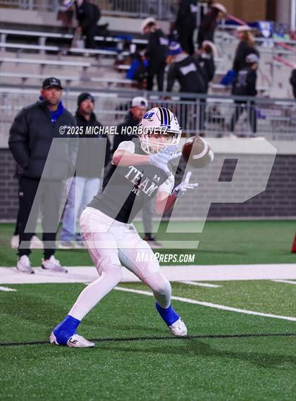 Thumbnail 1 in Leonard @ Gunter (UIL 3A D2 Regional Final) photogallery.