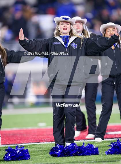 Thumbnail 3 in Leonard @ Gunter (UIL 3A D2 Regional Final) photogallery.