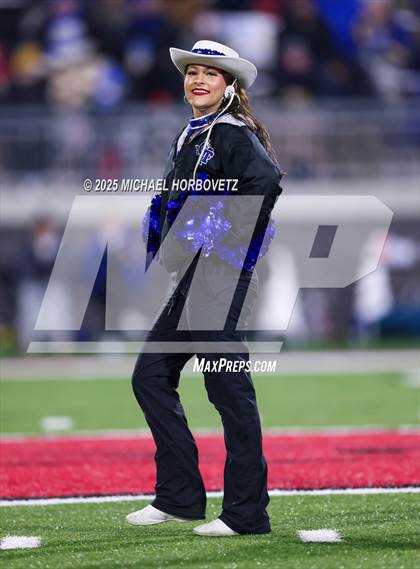 Thumbnail 3 in Leonard @ Gunter (UIL 3A D2 Regional Final) photogallery.