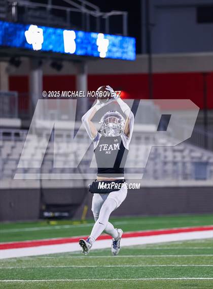 Thumbnail 2 in Leonard @ Gunter (UIL 3A D2 Regional Final) photogallery.