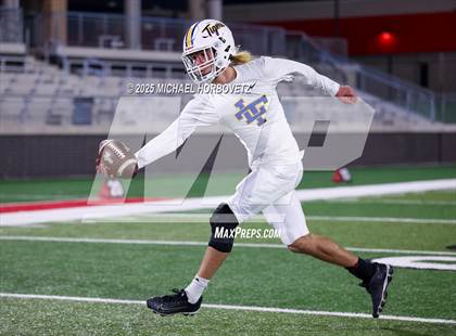 Thumbnail 1 in Leonard @ Gunter (UIL 3A D2 Regional Final) photogallery.