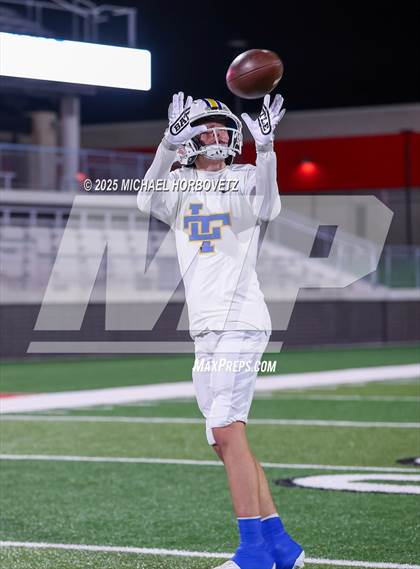 Thumbnail 1 in Leonard @ Gunter (UIL 3A D2 Regional Final) photogallery.