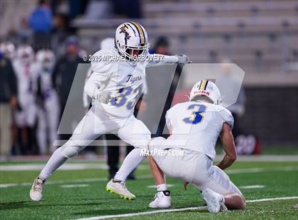 Thumbnail 2 in Leonard @ Gunter (UIL 3A D2 Regional Final) photogallery.
