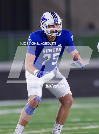 Thumbnail 3 in Leonard @ Gunter (UIL 3A D2 Regional Final) photogallery.