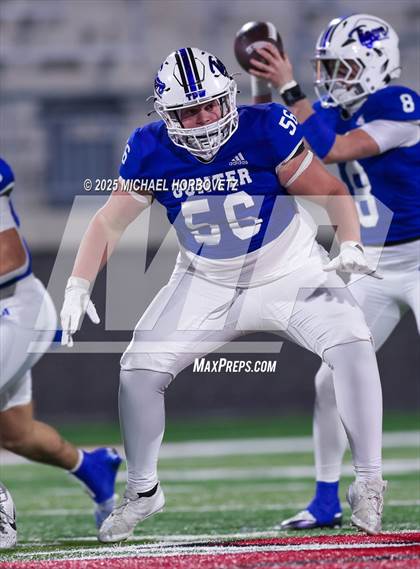 Thumbnail 2 in Leonard @ Gunter (UIL 3A D2 Regional Final) photogallery.