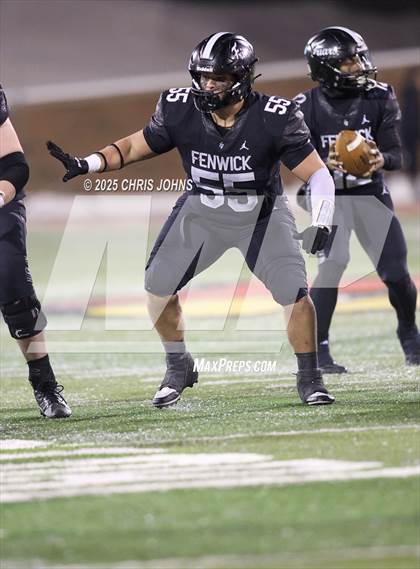 Thumbnail 3 in East St. Louis vs Fenwick (IHSA 6A Finals) photogallery.