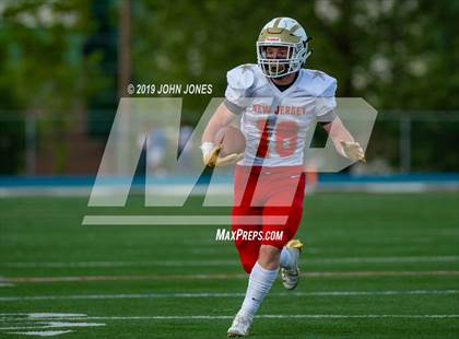 Thumbnail 2 in Phil Simms North vs South All Star Classic photogallery.