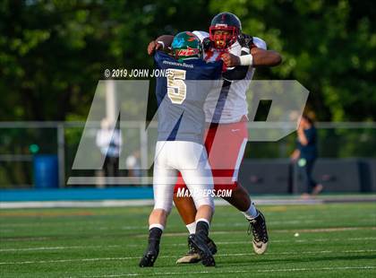 Thumbnail 2 in Phil Simms North vs South All Star Classic photogallery.