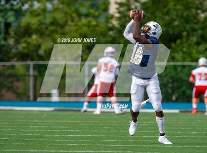 Thumbnail 3 in Phil Simms North vs South All Star Classic photogallery.