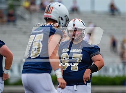 Thumbnail 1 in Phil Simms North vs South All Star Classic photogallery.