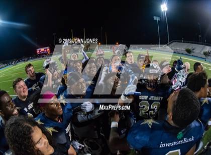 Thumbnail 3 in Phil Simms North vs South All Star Classic photogallery.
