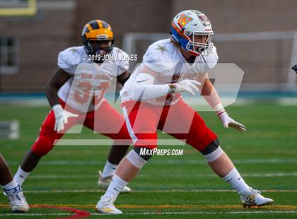 Thumbnail 2 in Phil Simms North vs South All Star Classic photogallery.