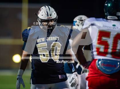 Thumbnail 1 in Phil Simms North vs South All Star Classic photogallery.