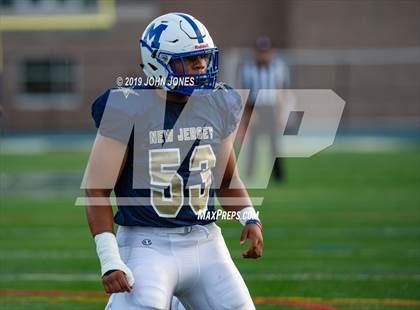 Thumbnail 2 in Phil Simms North vs South All Star Classic photogallery.
