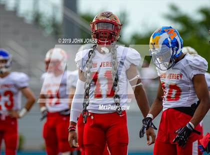 Thumbnail 2 in Phil Simms North vs South All Star Classic photogallery.