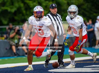 Thumbnail 1 in Phil Simms North vs South All Star Classic photogallery.