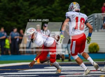 Thumbnail 2 in Phil Simms North vs South All Star Classic photogallery.
