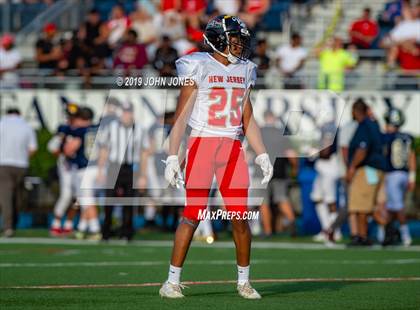 Thumbnail 1 in Phil Simms North vs South All Star Classic photogallery.